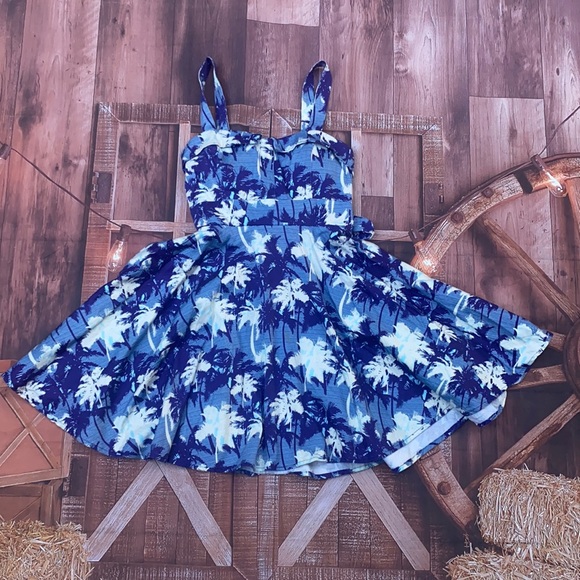 Varga Dress with Blue - Picture 1 of 9
